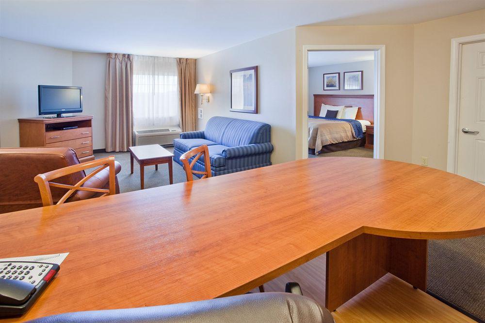 Candlewood Suites Kalamazoo By Ihg Bagian luar foto
