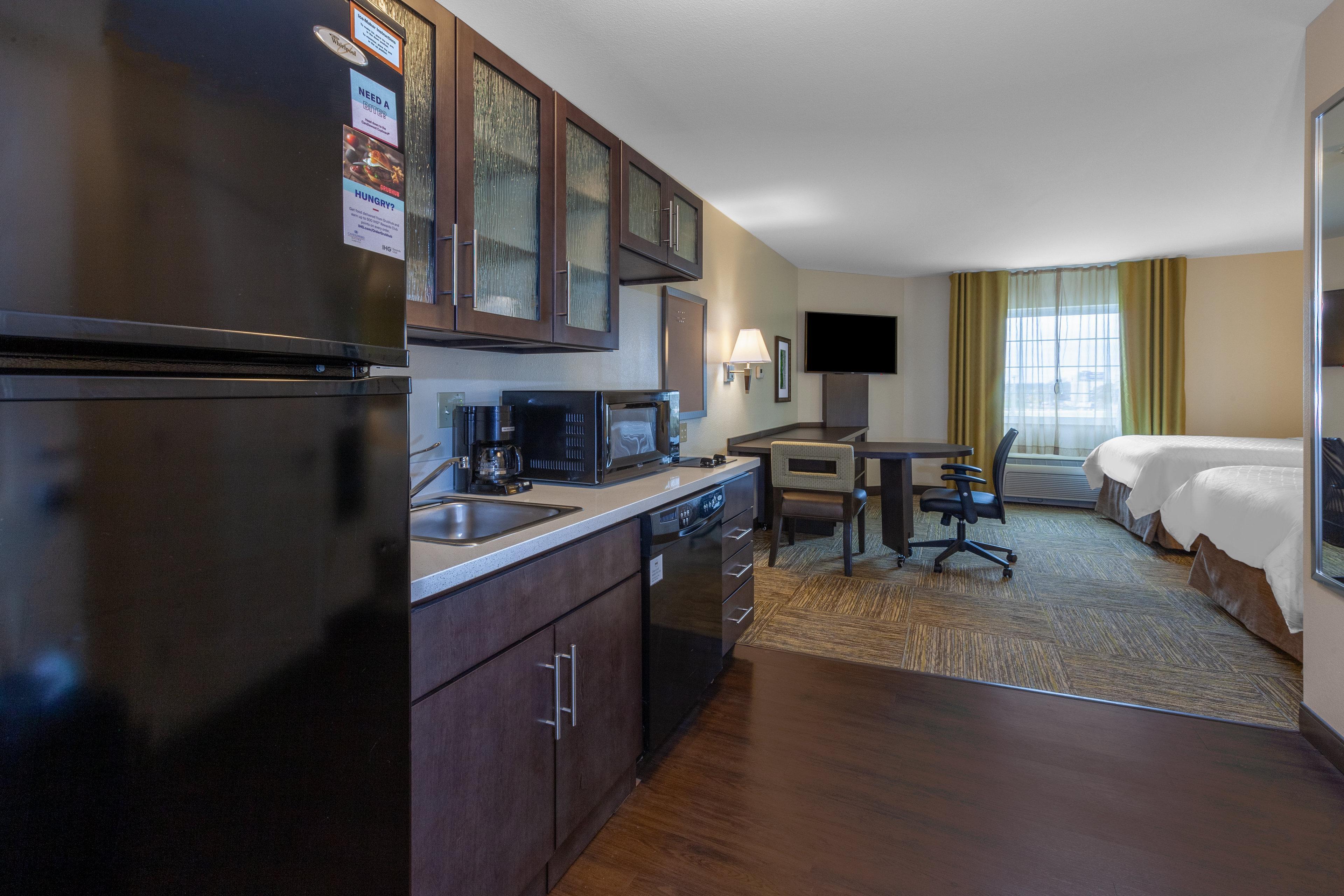 Candlewood Suites Kalamazoo By Ihg Bagian luar foto