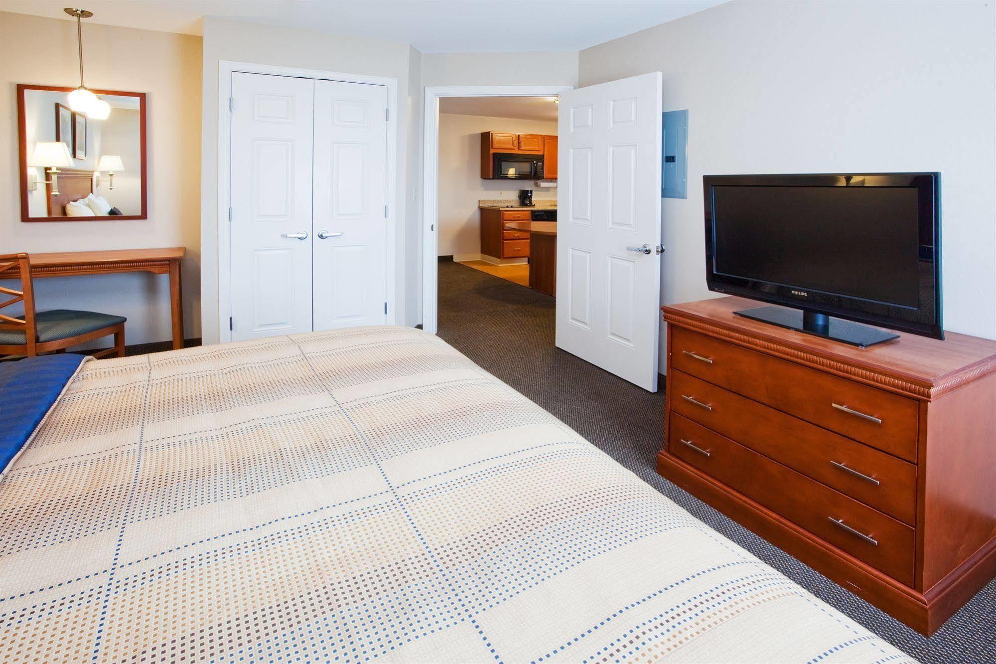 Candlewood Suites Kalamazoo By Ihg Ruang foto